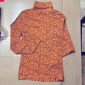 🆕 Levi’s Size Small Leopard 🐆 Top
